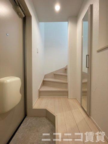 玄関　別号室イメージの為、現状を優先致します。