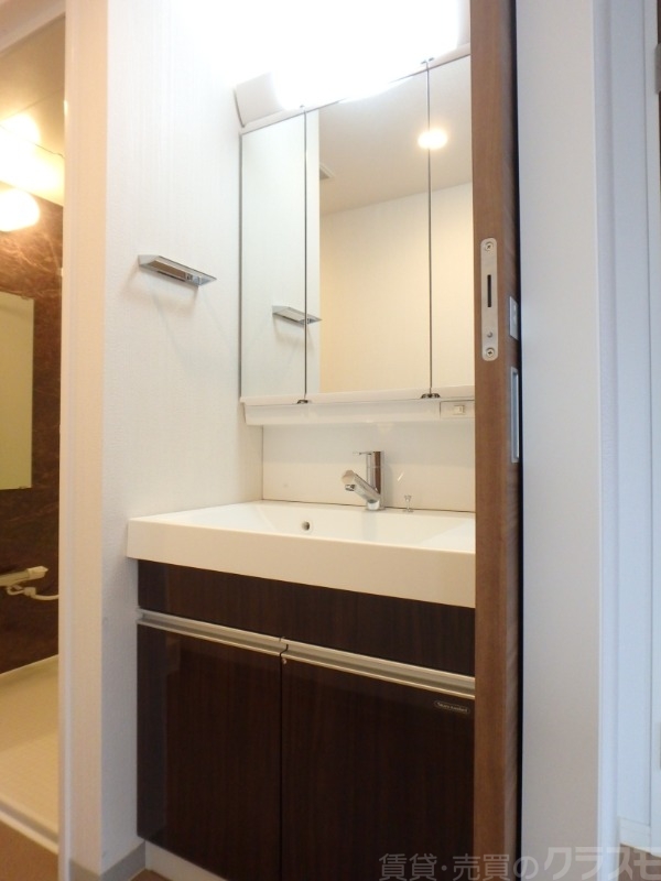 洗面設備　独立洗面台