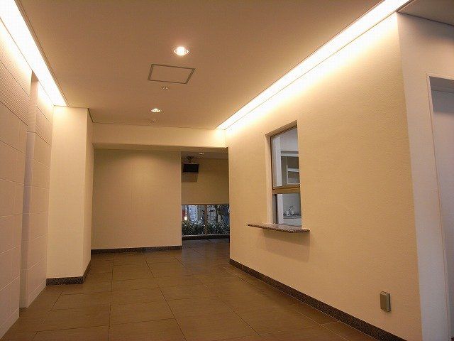 エントランス　エントランス