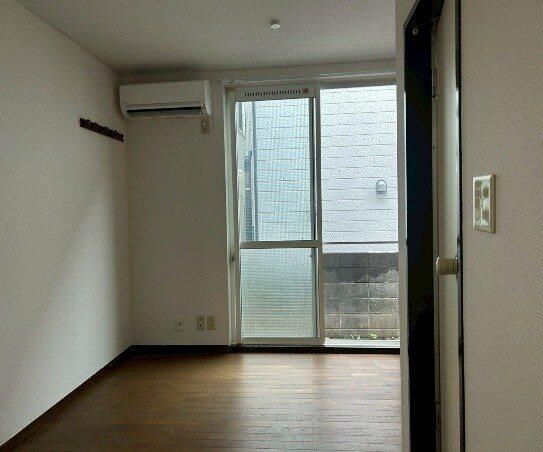 居室・リビング　LINEでのお問い合わせもお待ちしております♪