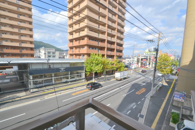 眺望　写真は別のお部屋のものでございますｄ