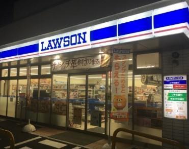 コンビニ　ローソン 大田大森東四丁目店（コンビニ）まで136m