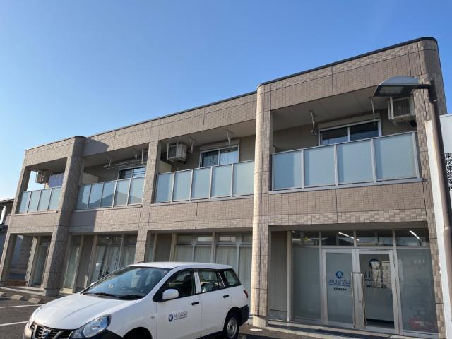 建物外観　外観写真（昼）