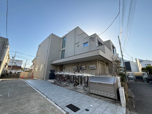 建物外観　耐震構造の旭化成へーベルメゾン