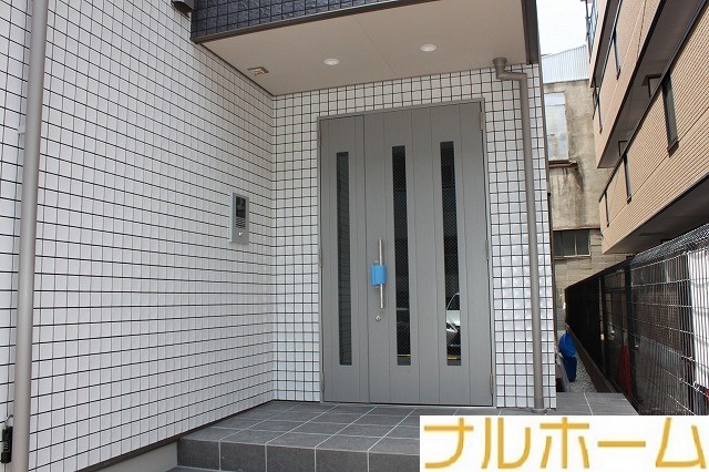 エントランス　エントランス
