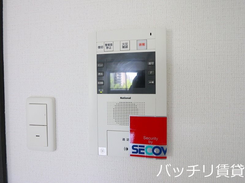 セキュリティ　別号室写真の為現況を優先致します。
