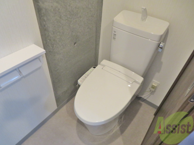 トイレ　バス・トイレが別なので落ち着いた空間になっています。