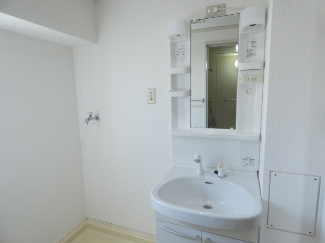 洗面設備　※３０４号室の写真です