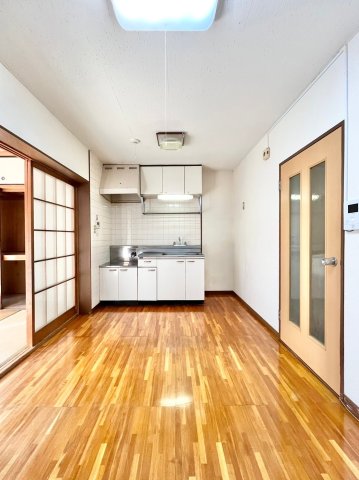 居室・リビング　※同号室別部屋参考写真です。