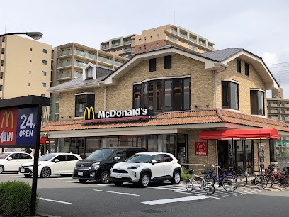 飲食店　マクドナルド ２号線歌島橋店（飲食店）まで750m