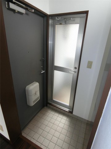 玄関　単身用の玄関♪（同仕様画像）