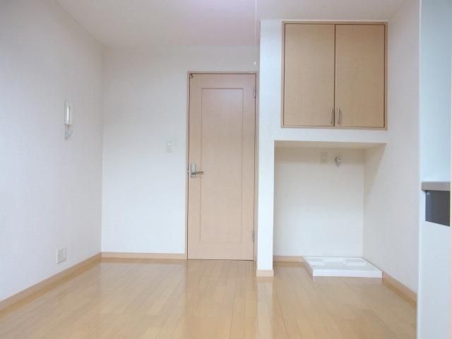 居室・リビング　★洋室６帖★