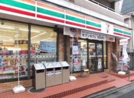 コンビニ　セブンイレブン小石川白山通り店（コンビニ）まで86m