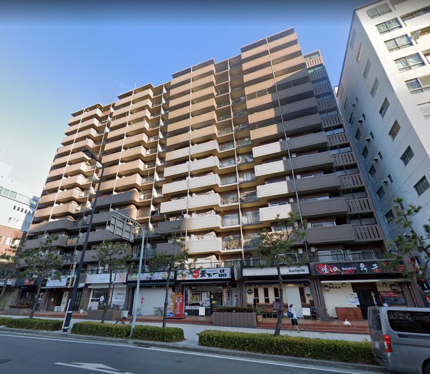 エントランス　エバーグリーン上本町　エントランス