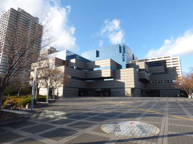 図書館　大阪府立中央図書館障がい者支援室（図書館）まで648m