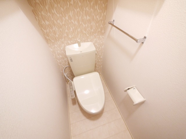トイレ　トイレもきれいです