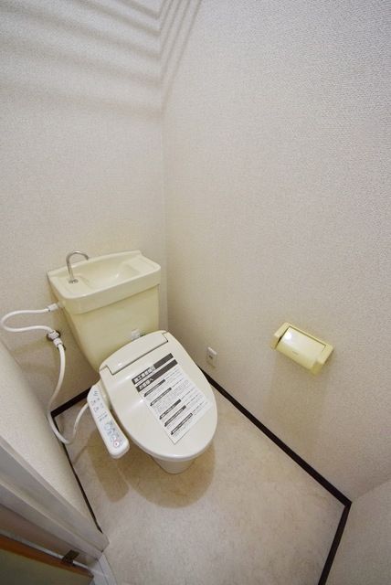 トイレ　★ウォシュレット付きのインターホンです★