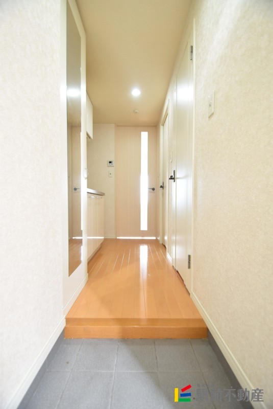 玄関　同タイプ別部屋