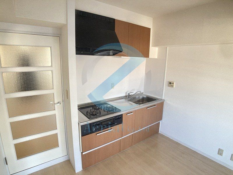 キッチン　※他部屋参考写真※