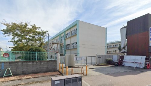 小学校　松原市立松原北小学校（小学校）まで631m