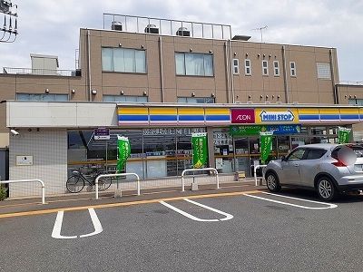 コンビニ　ミニストップ（コンビニ）まで400m