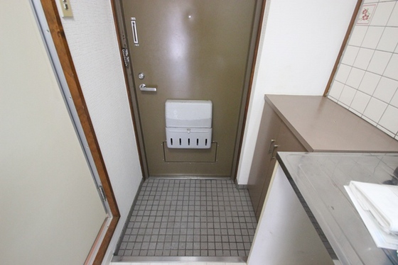 玄関　※別部屋の写真です
