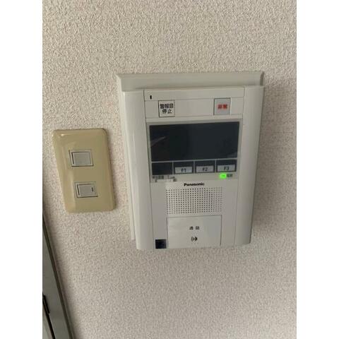 セキュリティ　モニター付きインターホンです