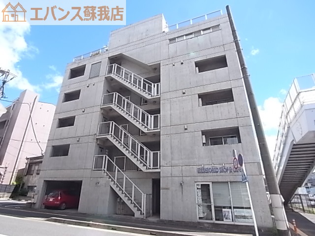 建物外観　落ち着いた雰囲気の外観です