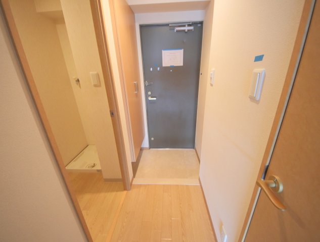 サンフークIIIの玄関写真
