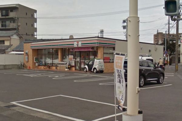 コンビニ　セブンイレブン宮崎松橋2丁目店（コンビニ）まで167m