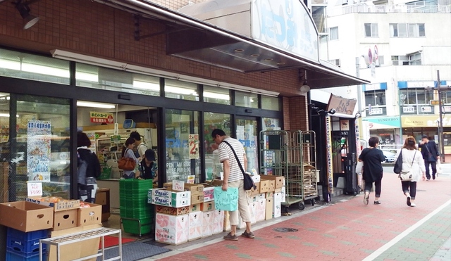 スーパー　たつみチェーン豊洲店（スーパー）まで284m