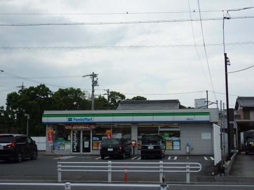 コンビニ　ファミリーマート 津島宮川店（コンビニ）まで206m