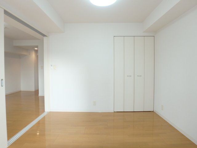 その他部屋・スペース　洋室にはクローゼットあります！