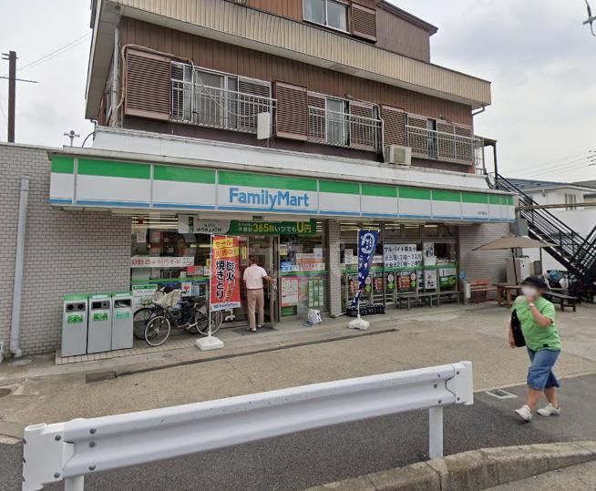 コンビニ　ファミリーマート松戸東店（コンビニ）まで250m
