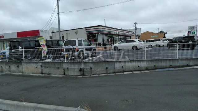 コンビニ　セブンイレブン 那珂堀ノ内店（コンビニ）まで842m