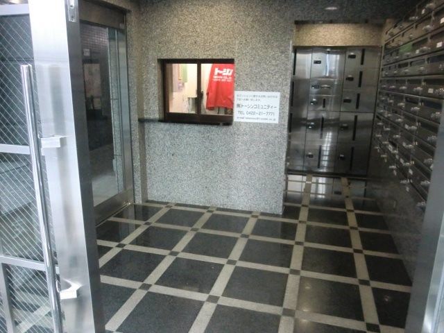 ロビー
