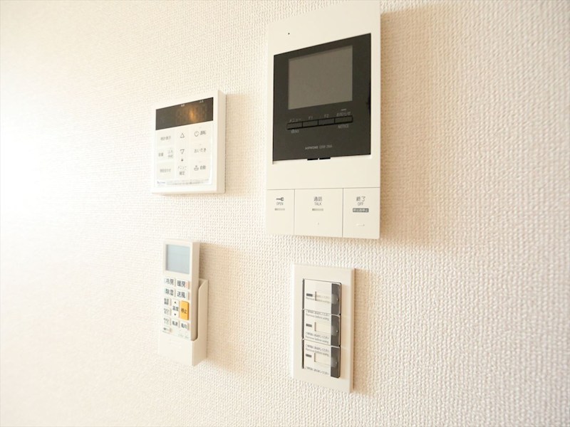 セキュリティ　ＴＶモニター付インターホン　同仕様写真