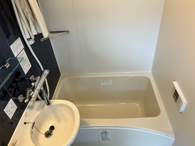 バス・シャワールーム　★入居費用10万円以内で入居出来ます写真は同じマンション★