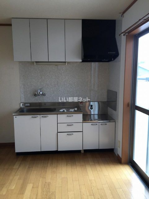 シャインIIのキッチン写真