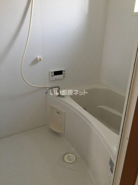 シャインIIの風呂写真