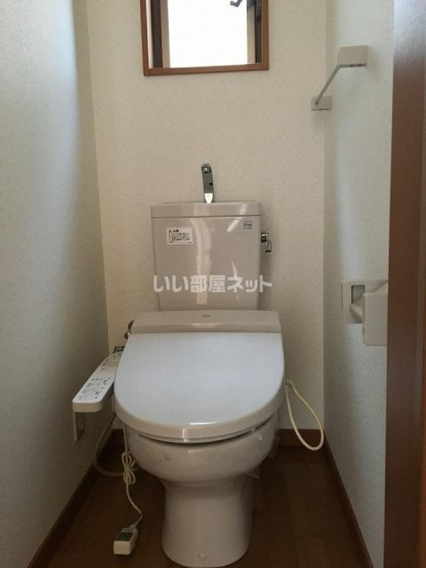シャインIIのトイレ写真