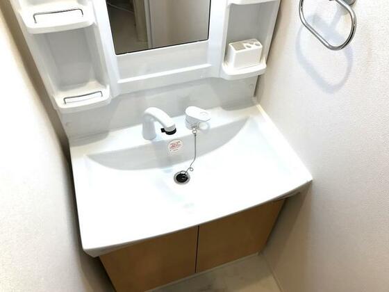 洗面設備　※別部屋参考写真