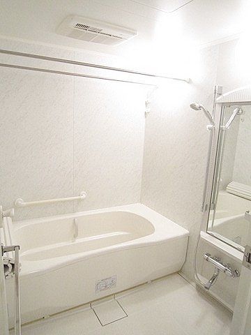 KDXレジデンス半蔵門の風呂写真
