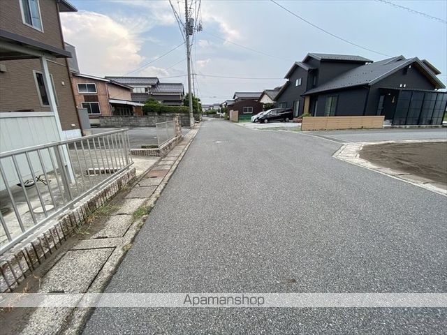 その他　前面道路（その他）まで0m