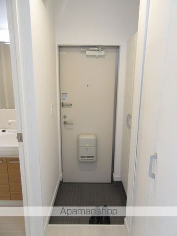 シルキー篠路の玄関写真