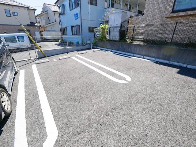 駐車場　★駐車スペースです★