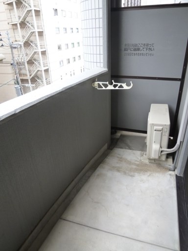 バルコニー　※別号室の参考写真です。
