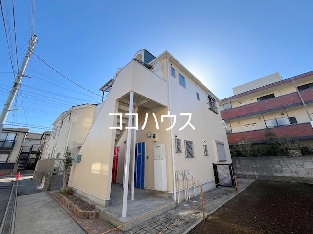 建物外観　日当たり良好です。