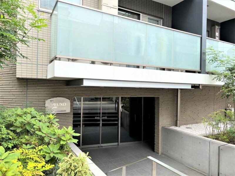 都営新宿線 菊川駅 徒歩8分 8階建 築10年の外観写真