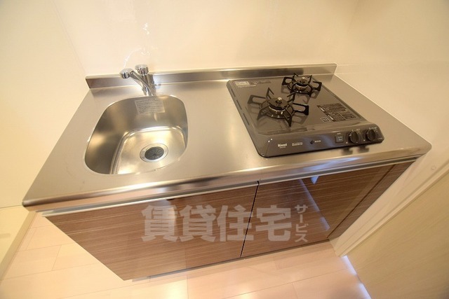 Luxe新大阪EAST2のキッチン写真